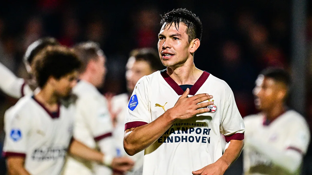 Lozano begint rentree met doelpunt in PSV's ruime overwinning op Almere City