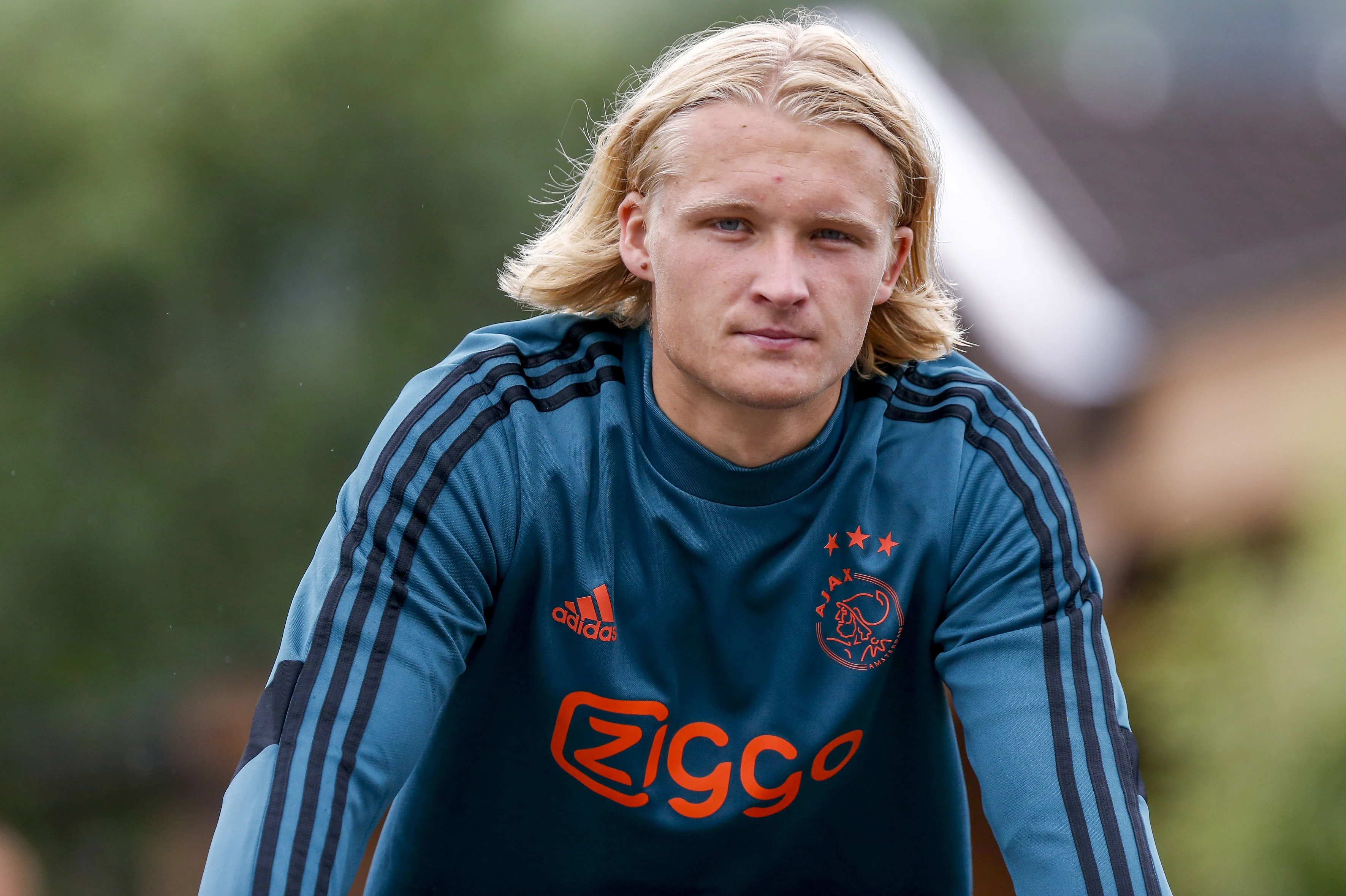 Dolberg op weg naar Nice 