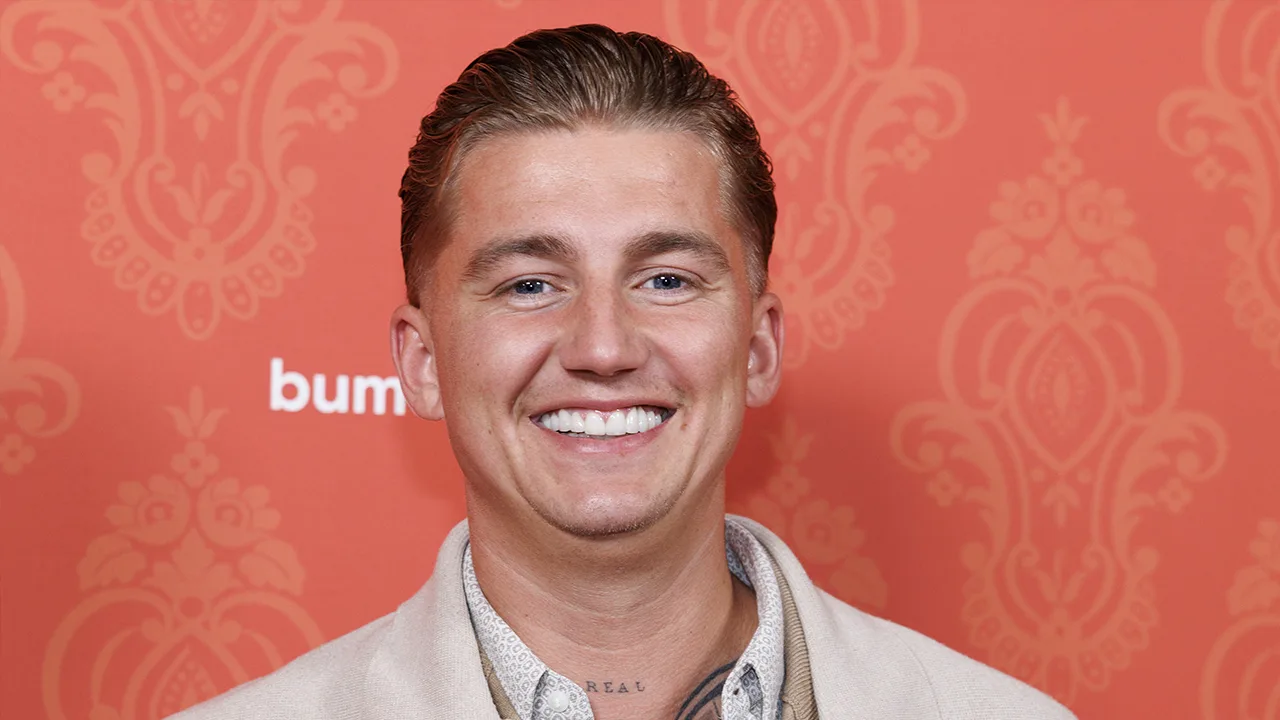 Mart Hoogkamer treedt vanavond op bij De Oranjezondag!