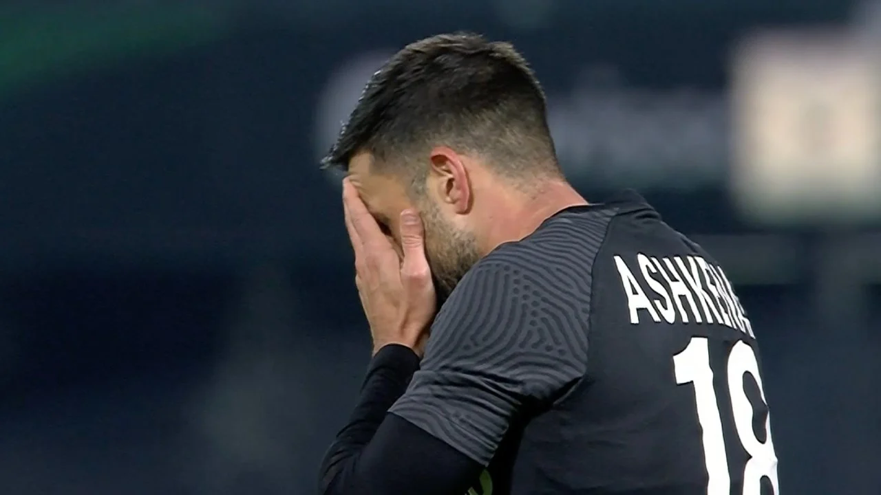 KANS: Ashkenazi mist enorme kans op gelijkmaker tegen Feyenoord