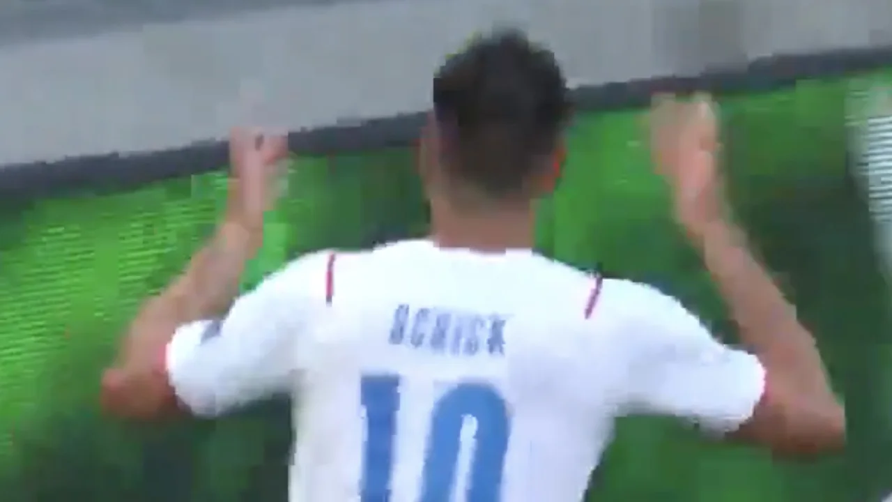 VIDEOGOAL: Schick verdubbelt voorsprong Tsjechië tegen Oranje