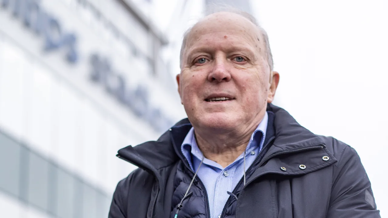 Van de Kerkhof pissig: 'Kleinzoon werd geweigerd bij Johan Cruijff Arena'