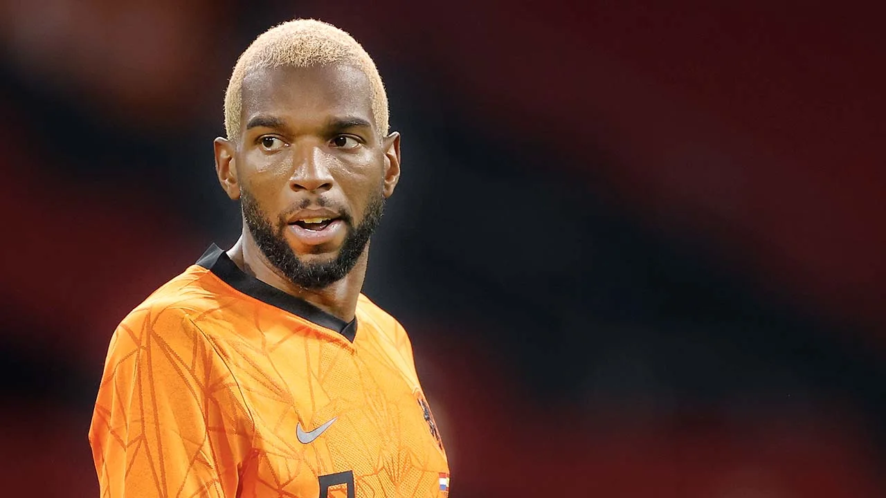 'Ik vind het heel raar dat Ryan Babel niet bij Oranje zit'