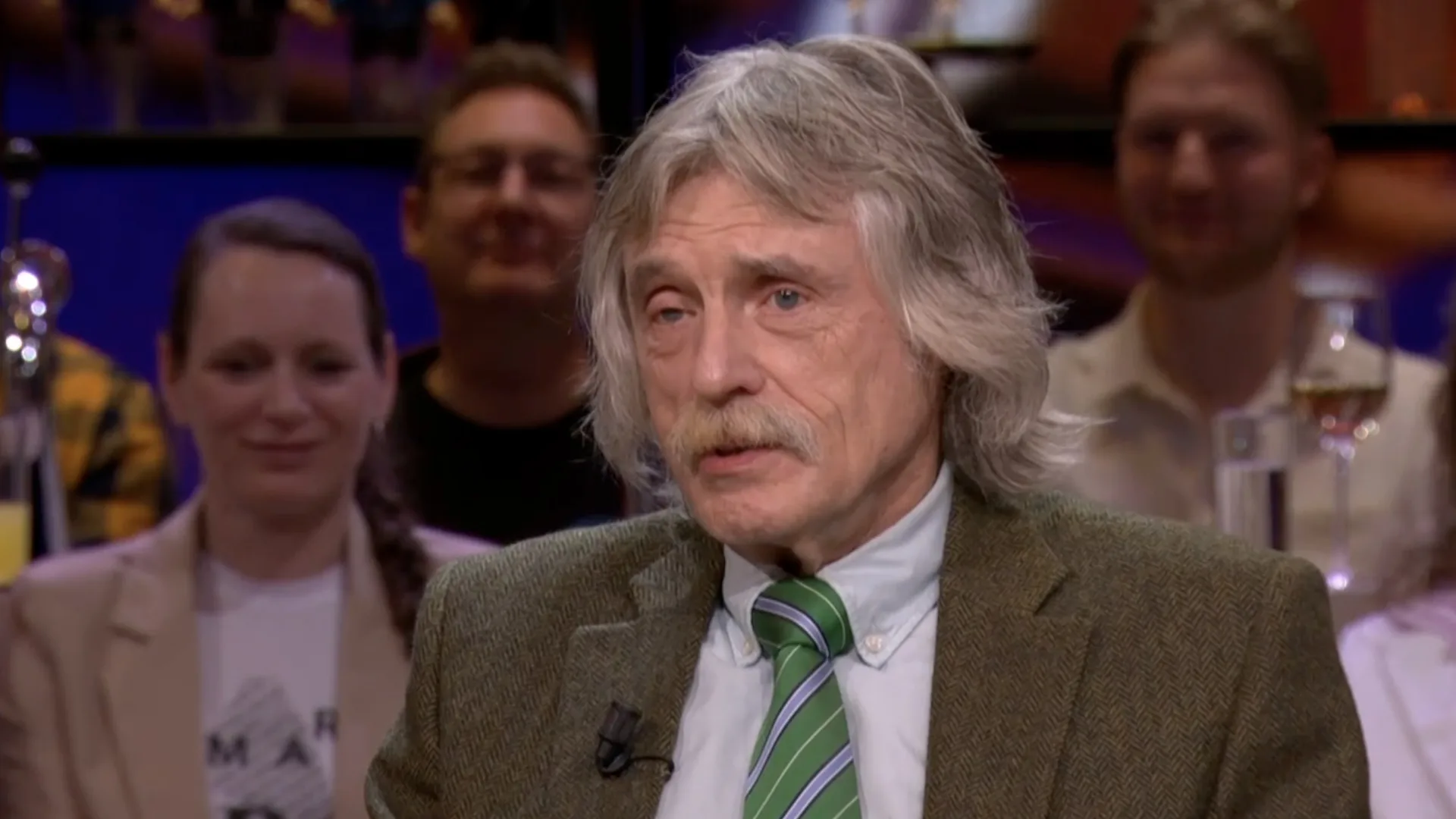 Johan onthult bij Vandaag Inside: 'Ik heb eigenlijk nog nooit gekookt'