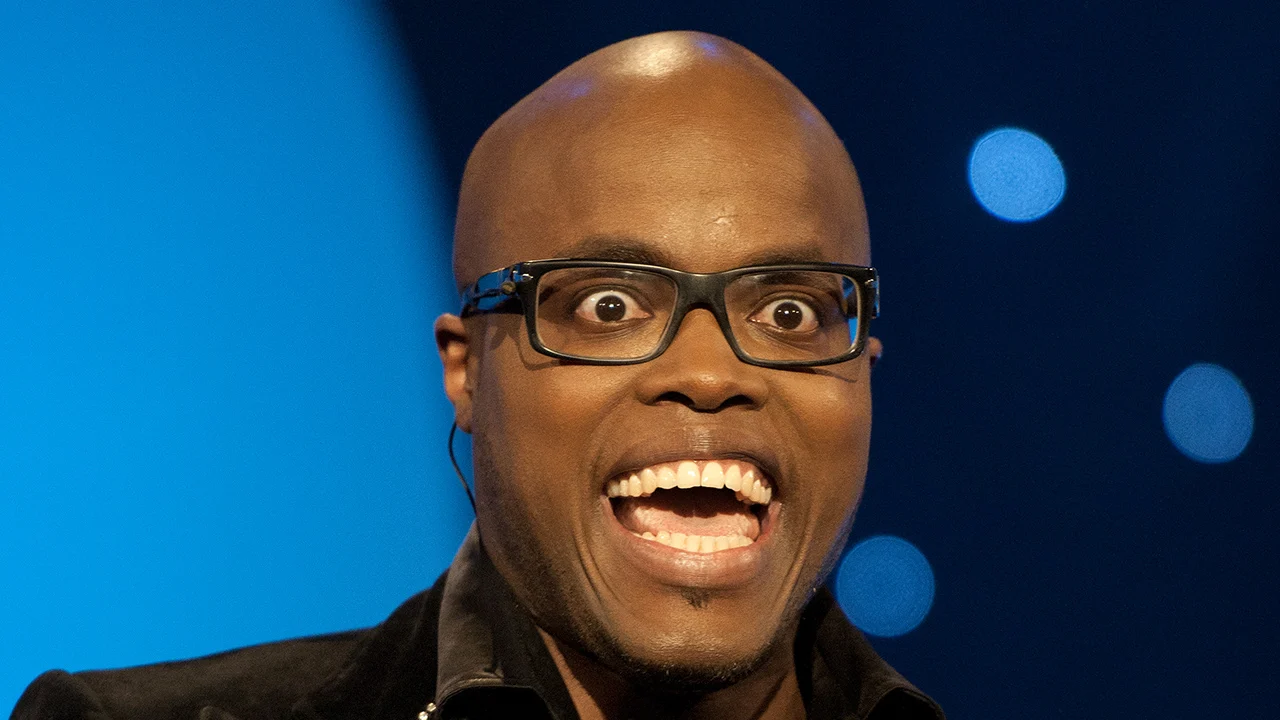 'Hulde voor Jandino's tirade tegen Derksen en co op Voetbalgala'