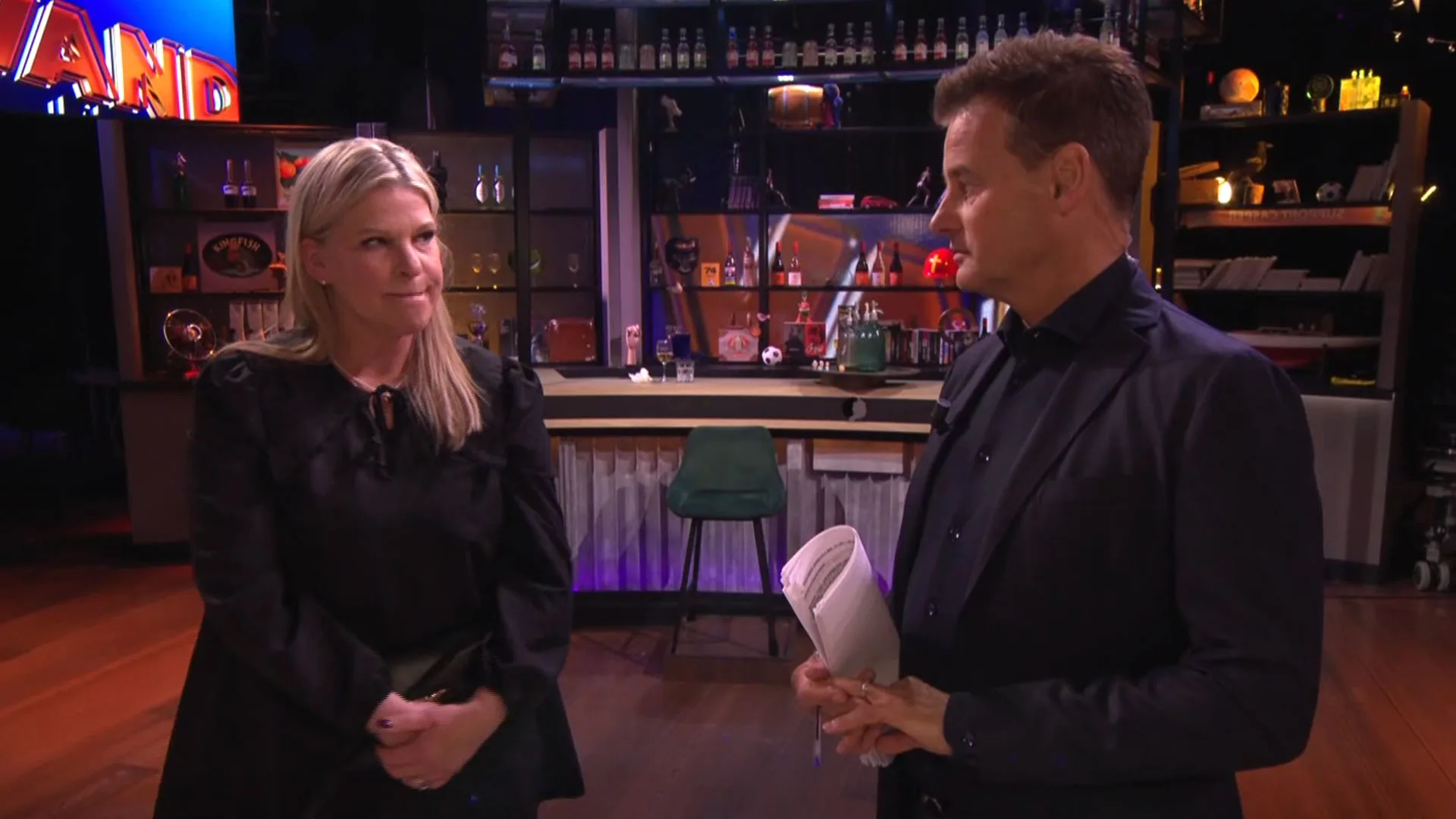 Wilfred tegen Tina Nijkamp In de Wandelgangen: 'Was je toen een bitch eigenlijk?!'