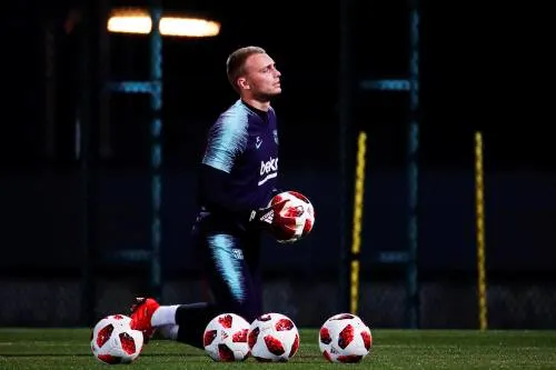 Barcelona met Cillessen en zonder Messi