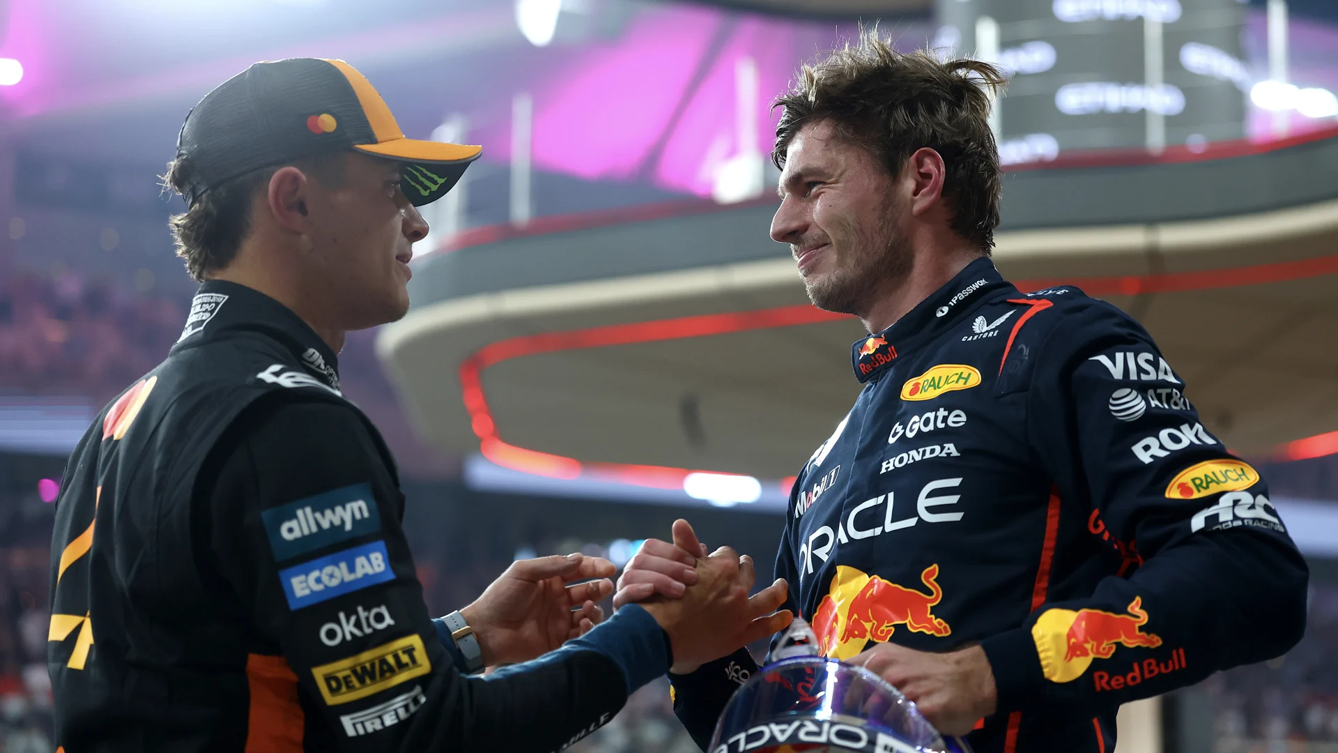 Norris looft 'vriend' Verstappen: 'Een van de beste coureurs die je ooit in de Formule 1 zult zien'