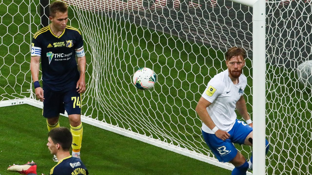 FC Rostov speelt noodgedwongen met jeugdteam en verliest met 10-1