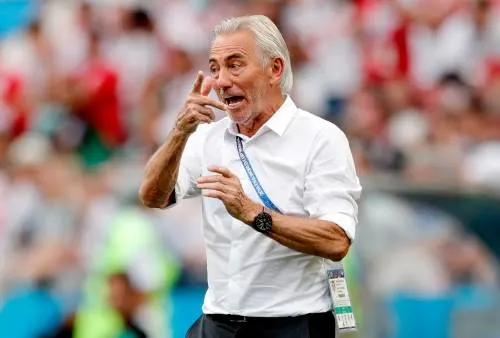 Van Marwijk debuteert in VAE met zege