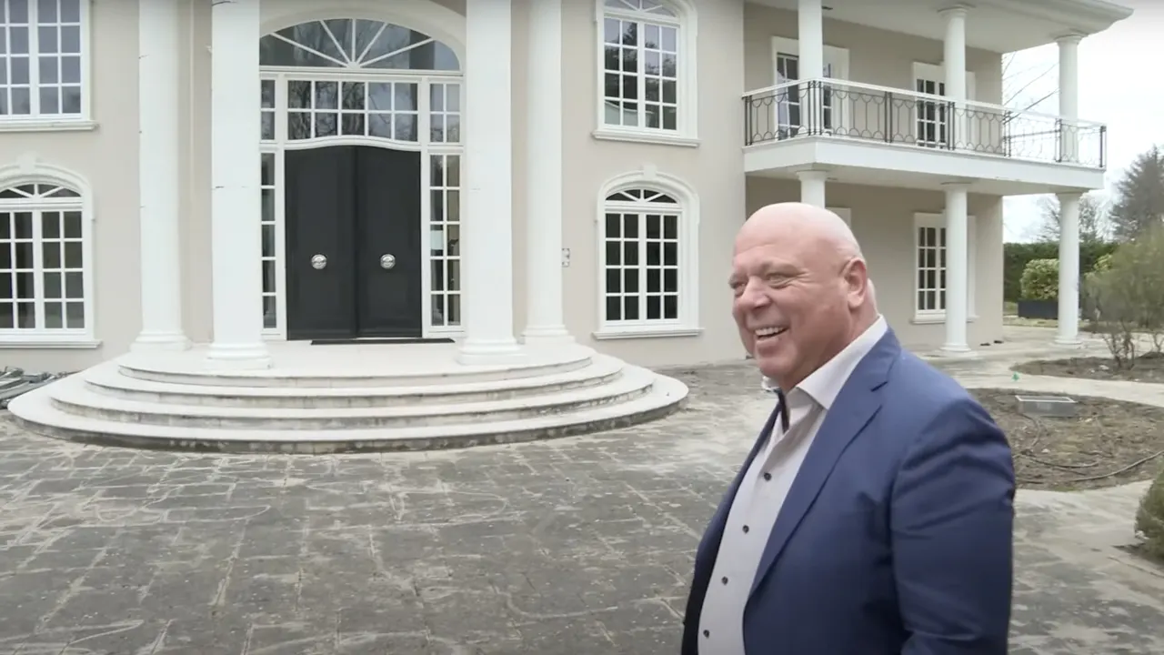 Zien: Dit is de nieuwe krankzinnige miljoenenvilla van Peter Gillis