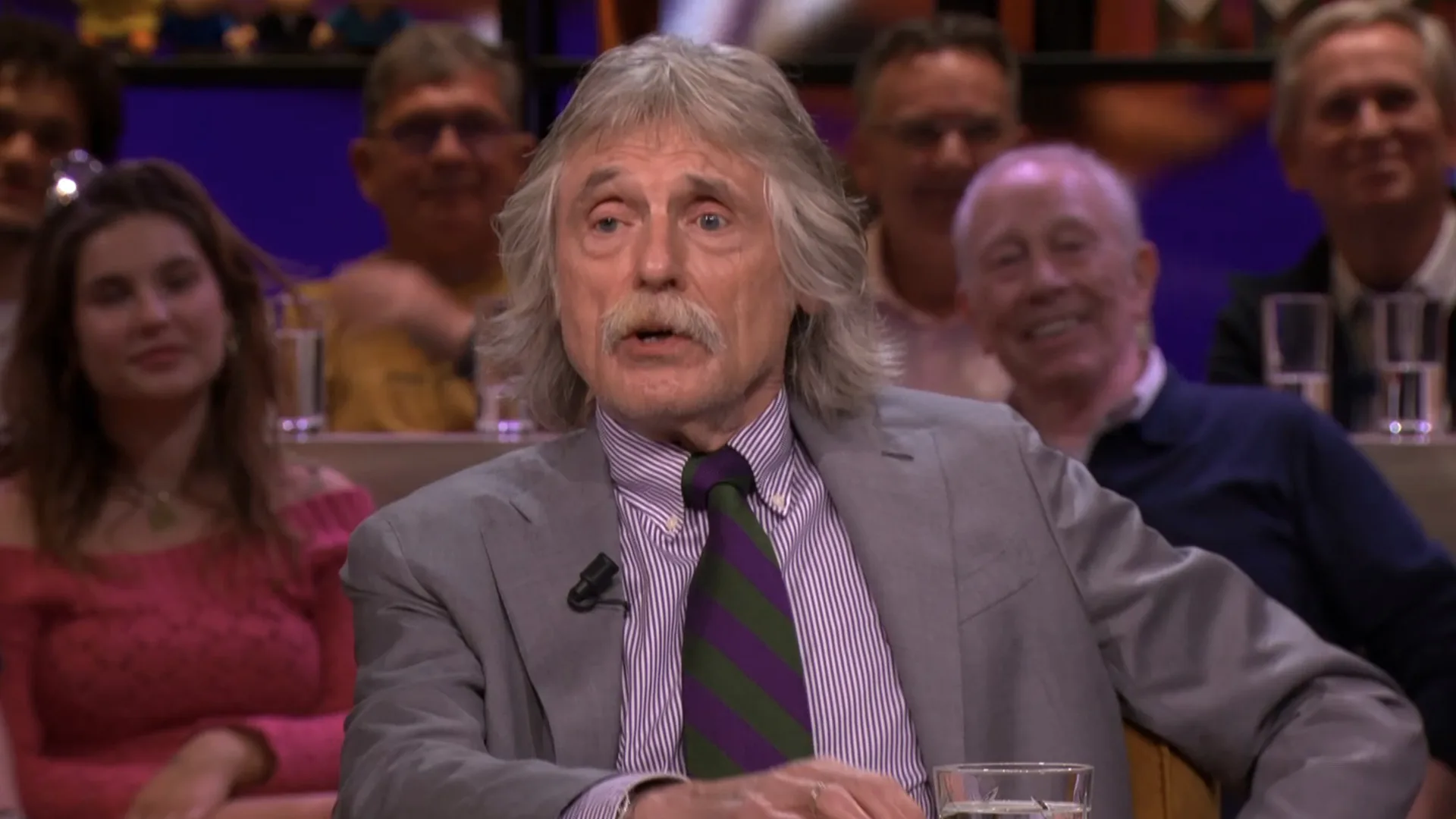 Johan: 'Wilfred laten we nu besluiten; we kunnen hem hier niet meer gebruiken'