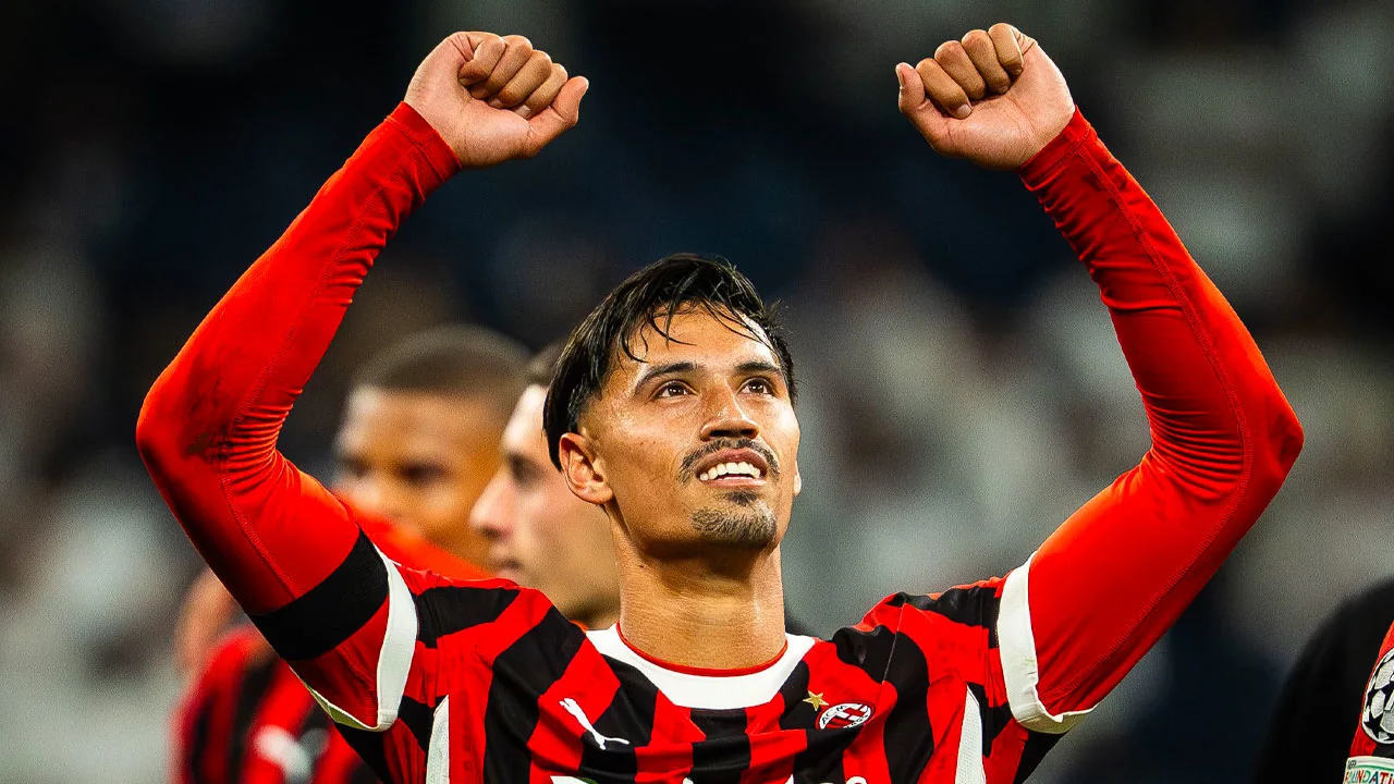 Officieel: Tijjani Reijnders verlengt contract bij AC Milan tot 2030