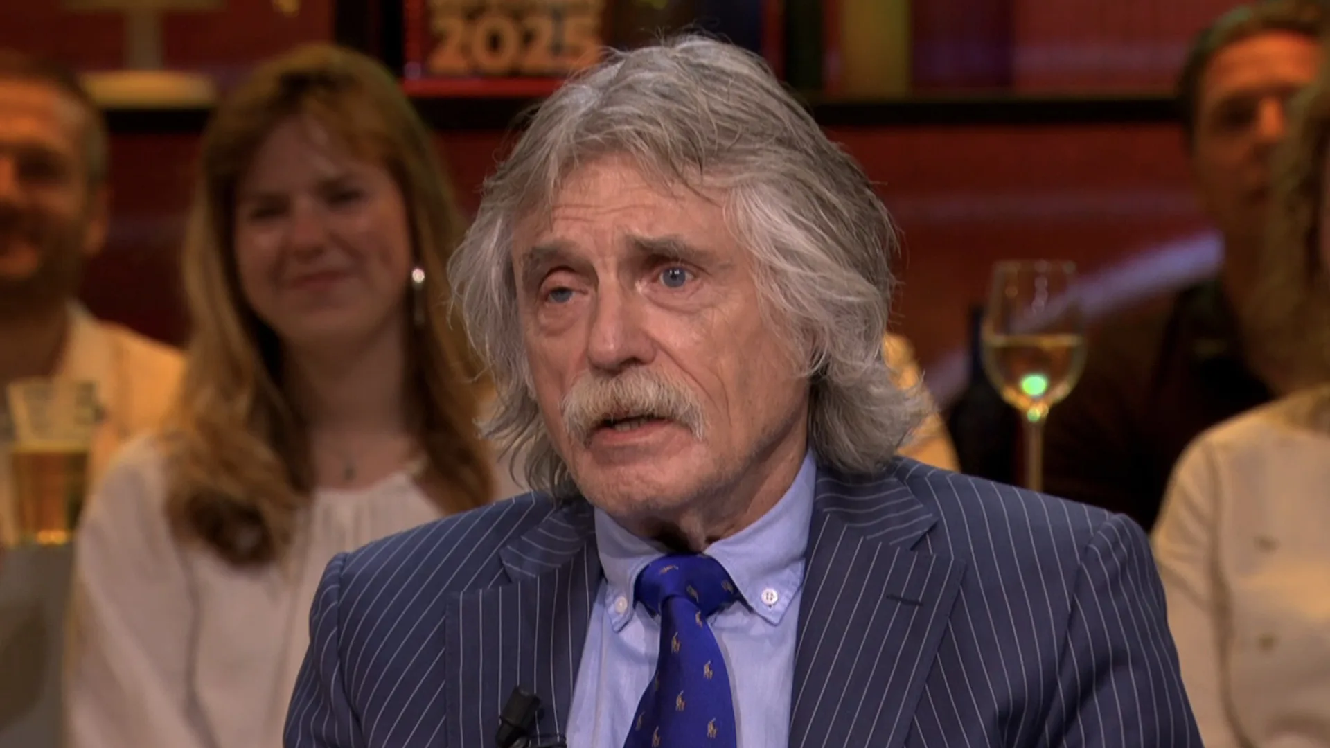 Johan Derksen onthult: ‘Hij belt mij tussen de vijftien en twintig keer per dag…’