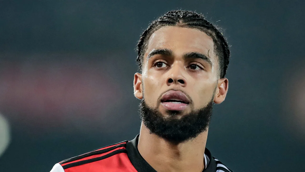 Feyenoord weigerde bod van 12 miljoen op St. Juste