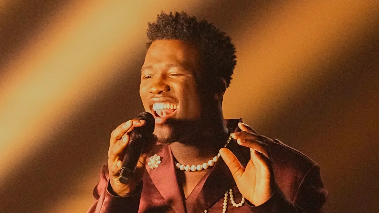 Claude stormt naar top 3 kanshebbers voor winst Songfestival