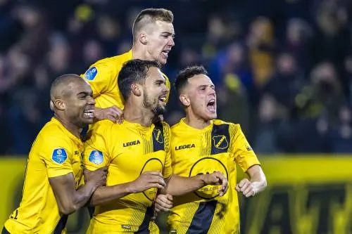 NAC doet laatste plaats aan De Graafschap over