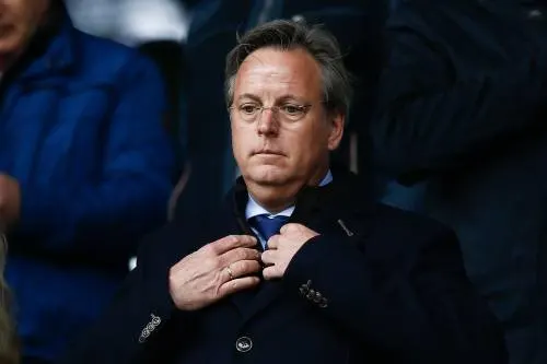 Directeur Velderman weg bij FC Twente