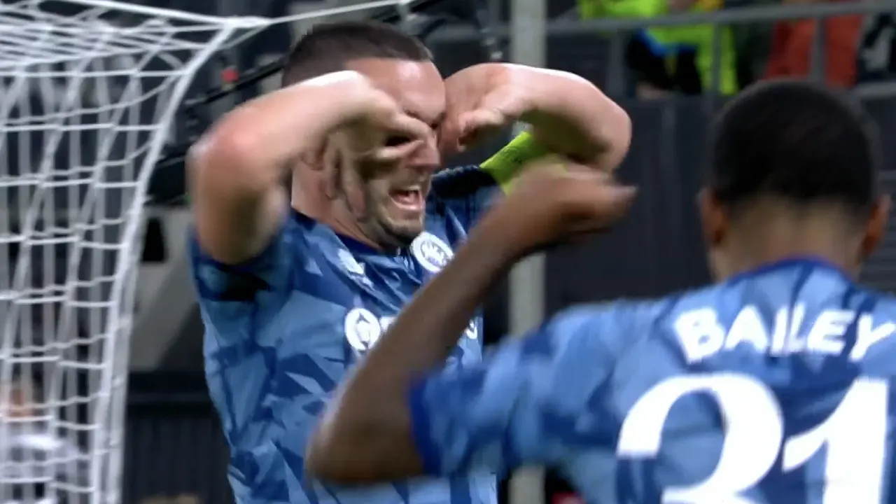 VIDEOGOAL: AZ - Aston Villa 0-4 (McGinn)