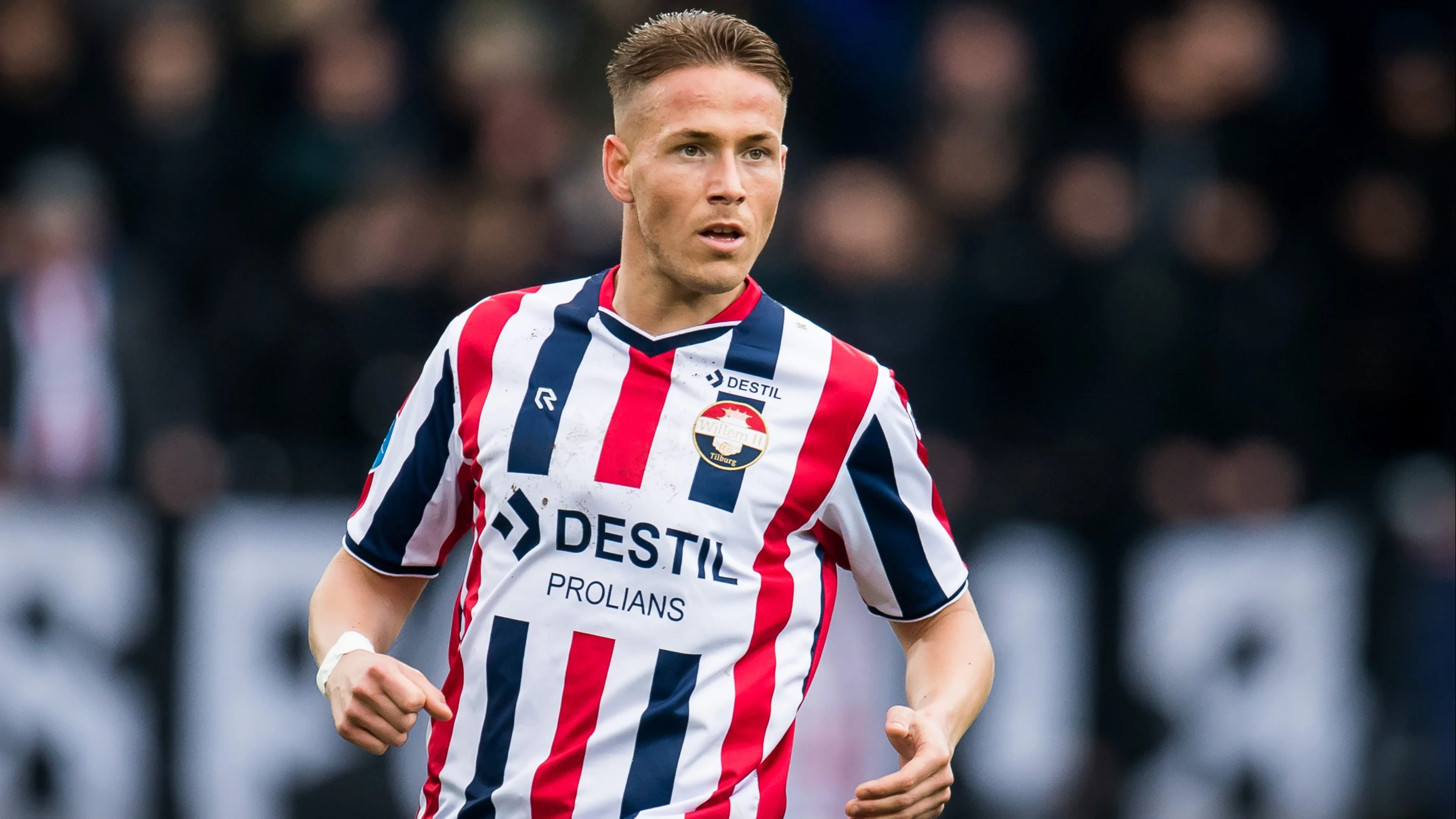 OFFICIEEL: Gladon tekent voor een half jaar in Emmen