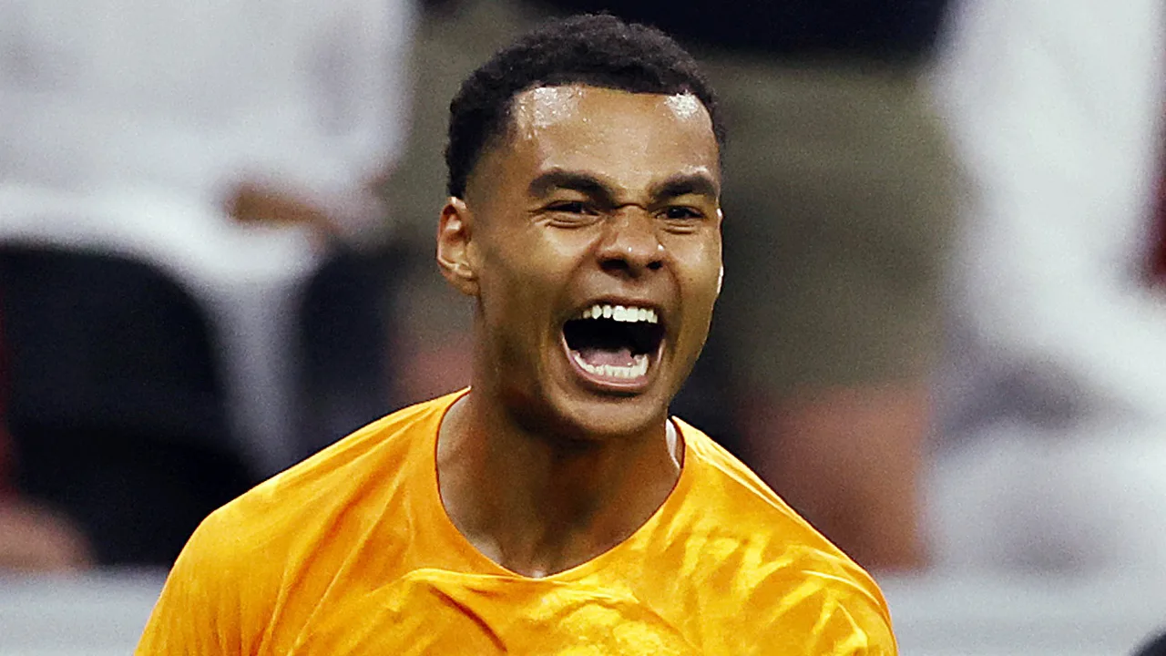 Oranje na zege op Qatar als groepshoofd door naar achtste finales