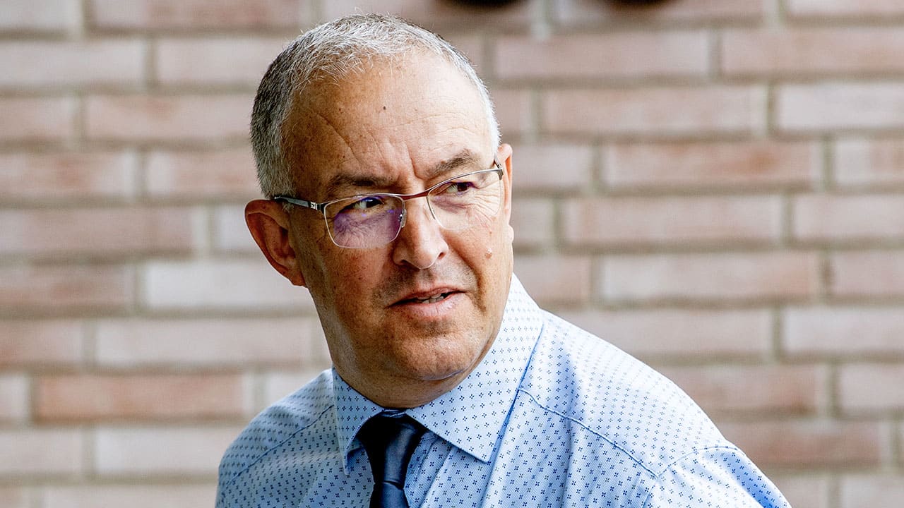 Rotterdamse burgemeester Aboutaleb dreigt met lege Kuip
