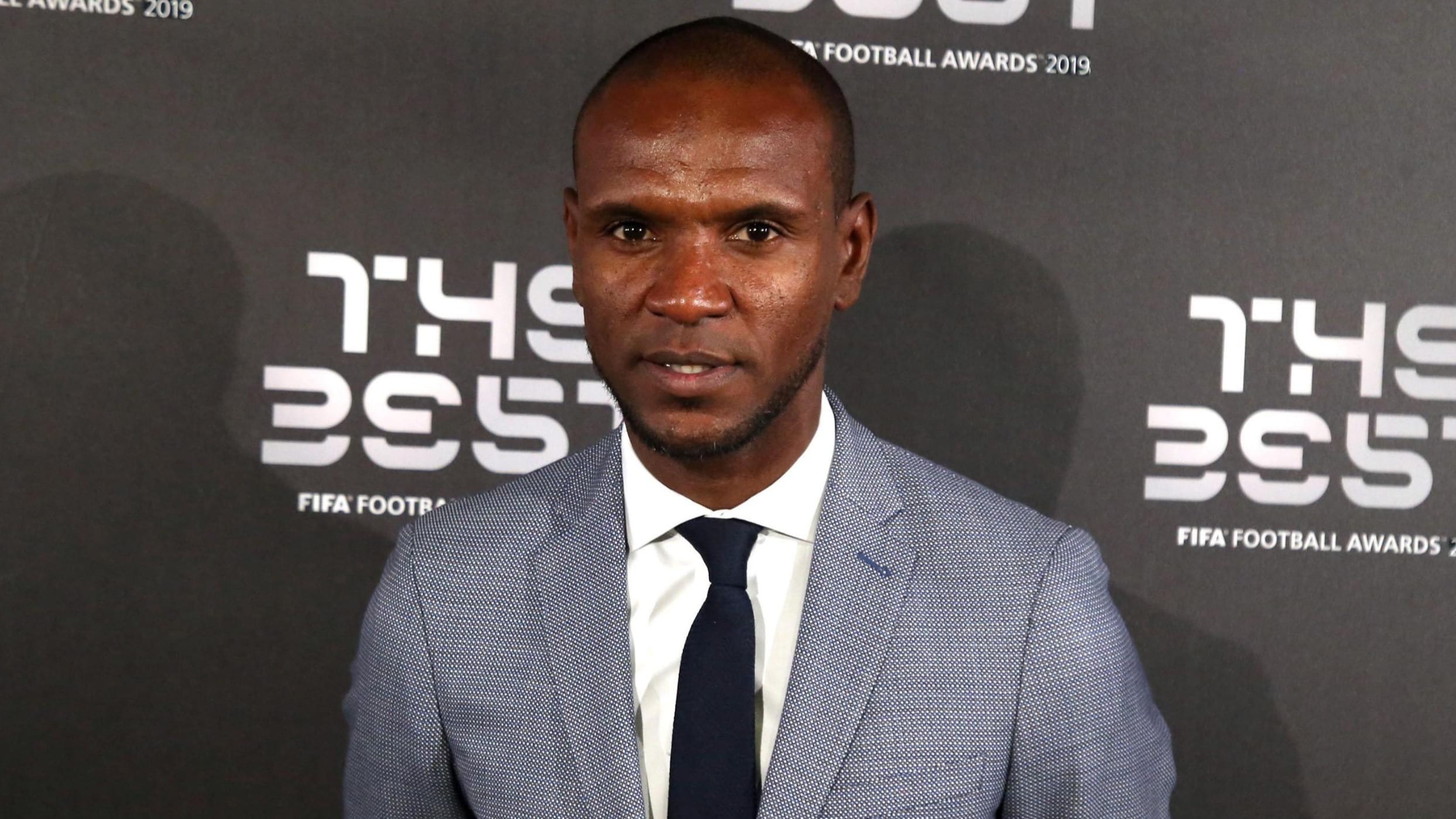 'Eric Abidal mag aanblijven als technisch directeur FC Barcelona' 