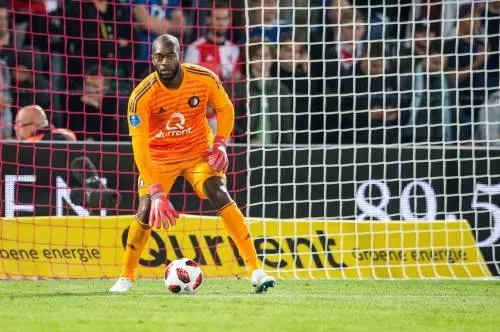 Van Bronckhorst zet Vermeer in doel tegen ADO