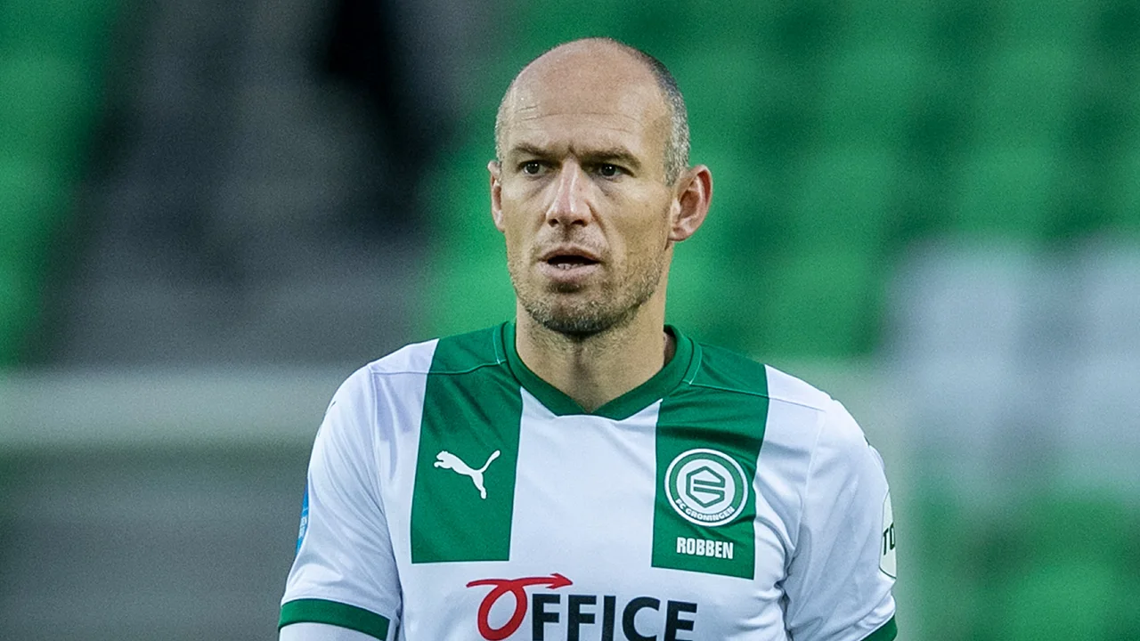 'Als Arjen zondag zijn voetbalschoenen meebrengt, mag hij nog invallen ook!'