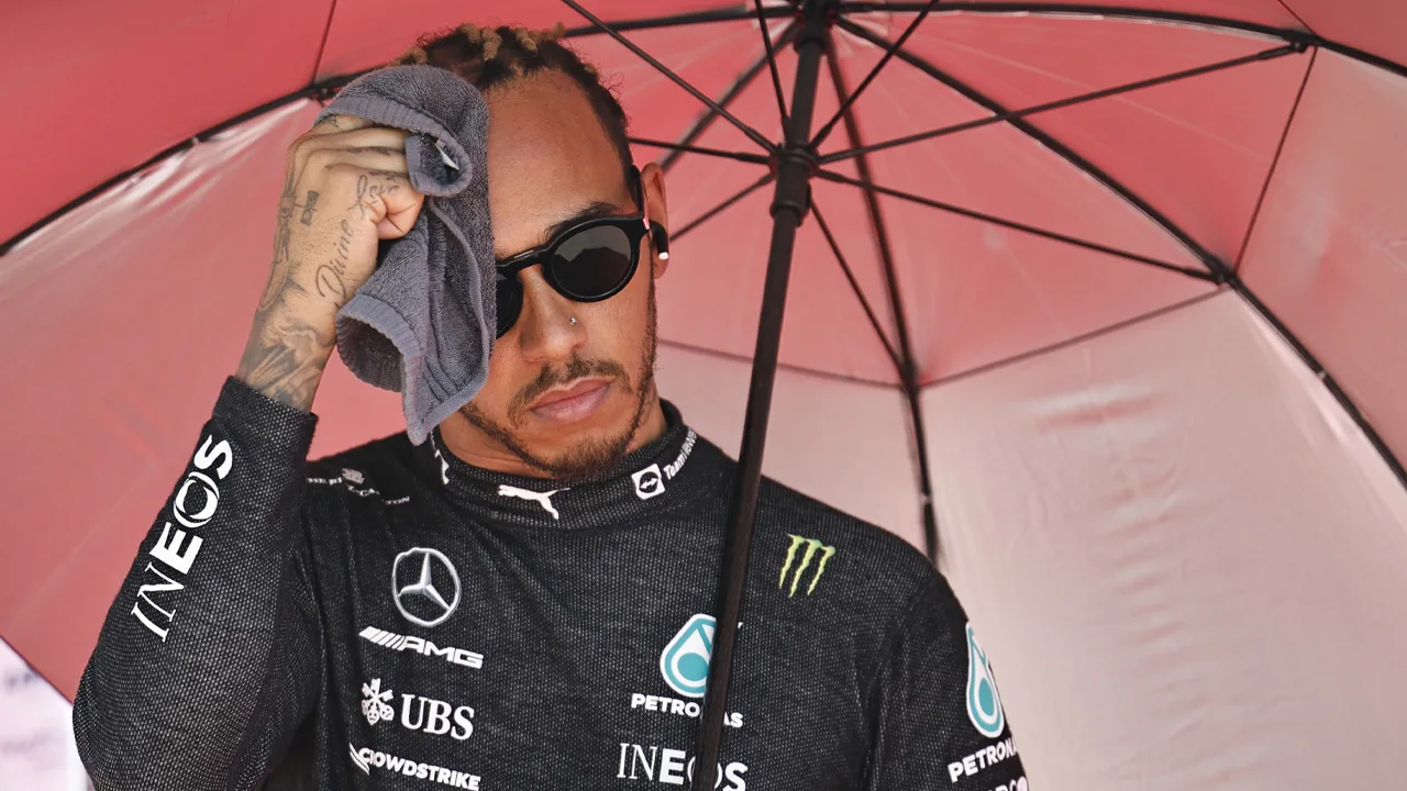 Toto Wolff verwacht dat Hamilton niet start in Canada: 'Hij is er heel slecht aan toe'