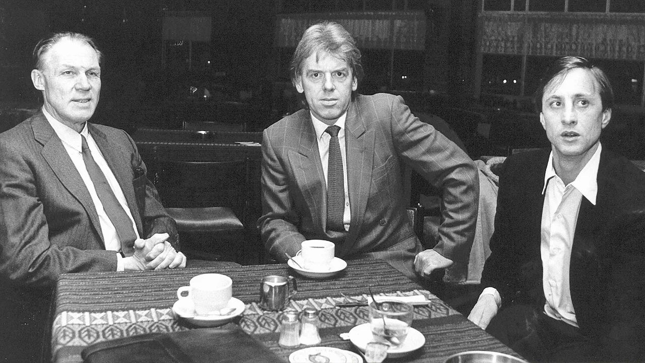 Van Basten: 'Michels misschien bang dat Cruijff het beter deed'