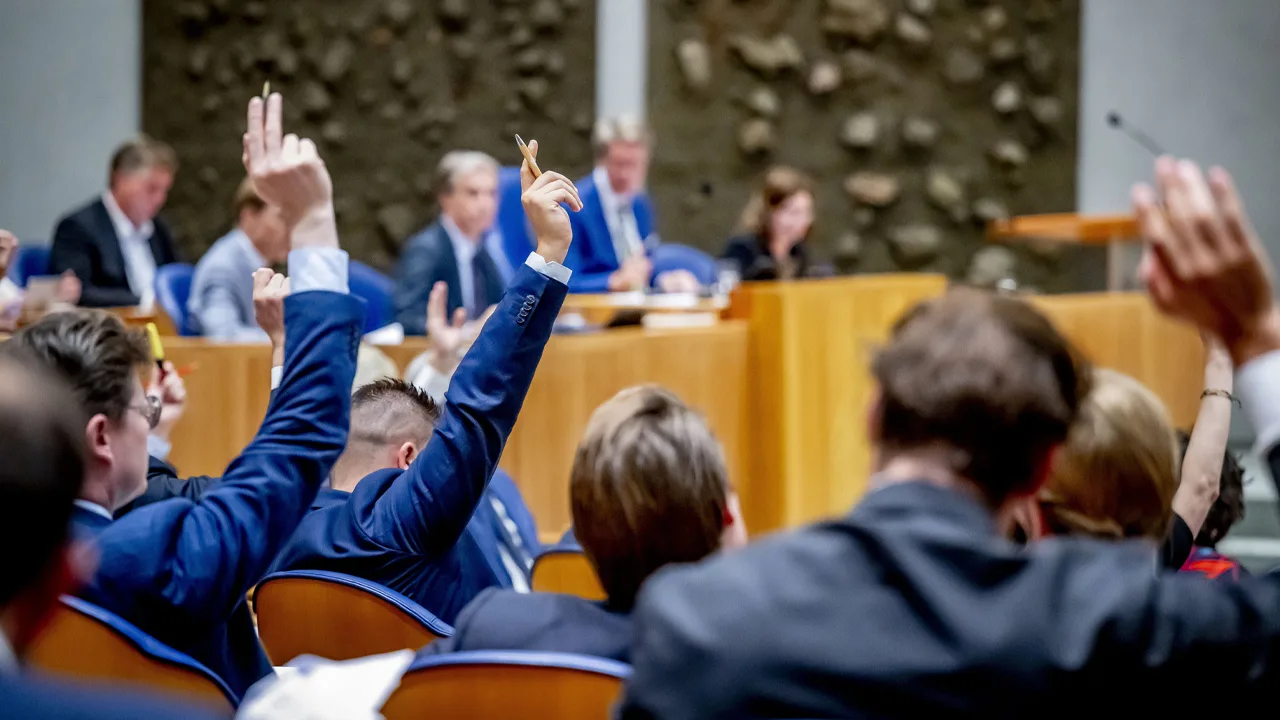 Kamer neemt woningwet aan die ook voorrang statushouders verbiedt