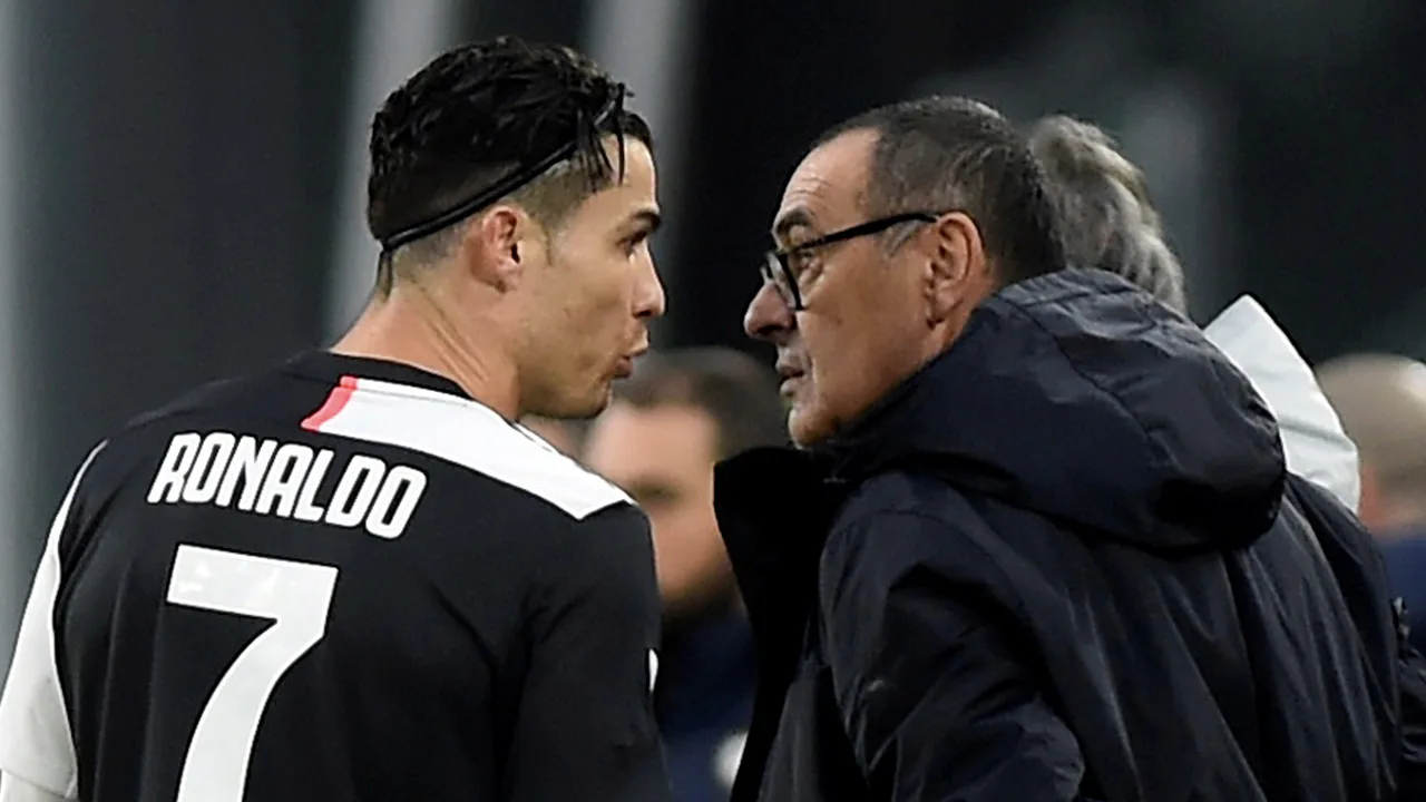 Pers onthult kleedkamergeheimen: 'Sarri maakte misplaatste grap en veel ergernis bij Ronaldo'