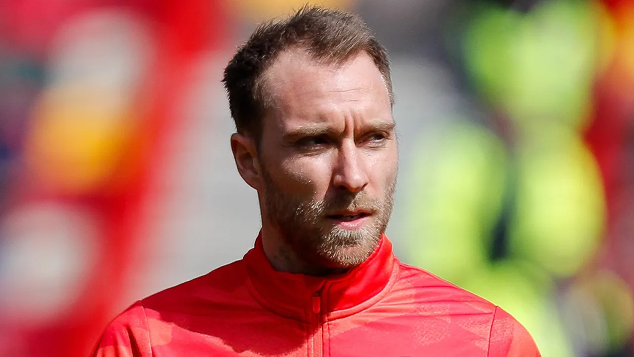 Eriksen direct trefzeker bij officieus debuut voor Manchester United