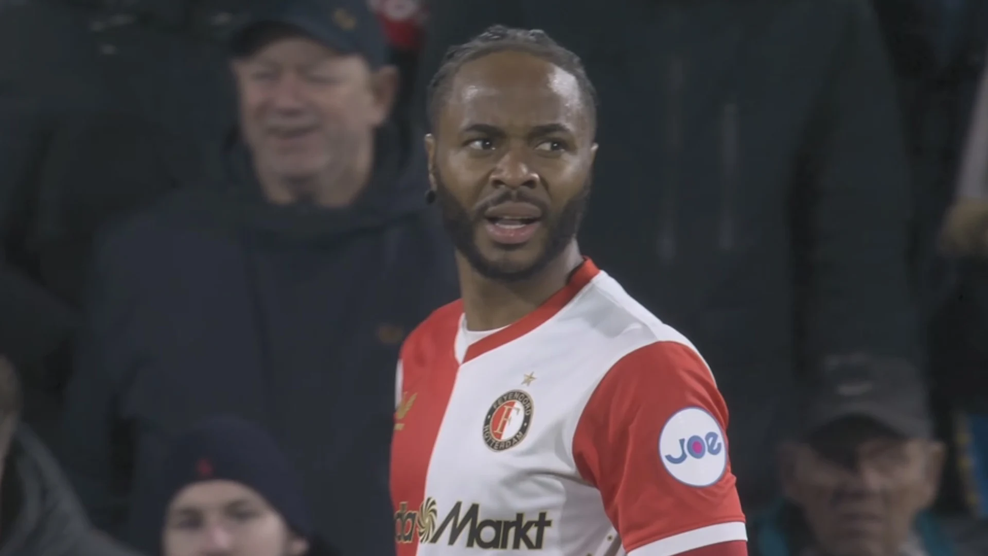In beeld: Dit was het debuut van Raheem Sterling voor Feyenoord