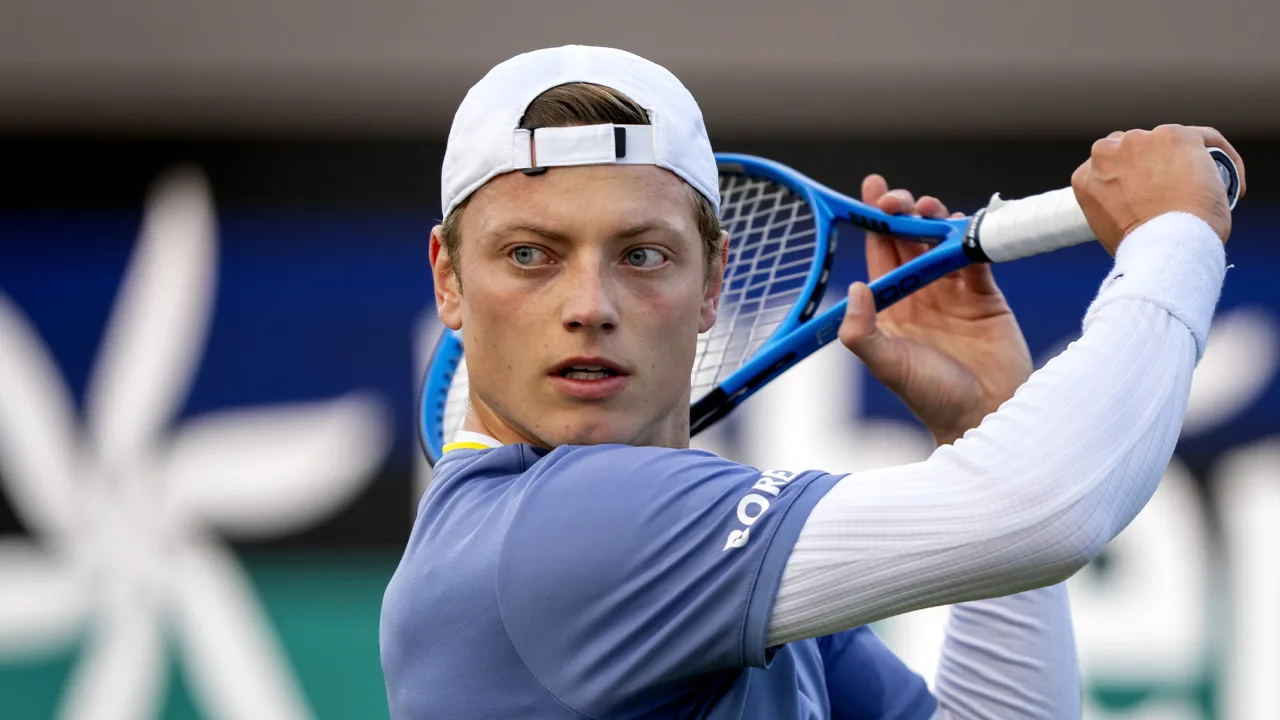 Tim van Rijthoven (28) zet punt achter professionele tenniscarrière: 'Met pijn in het hart'