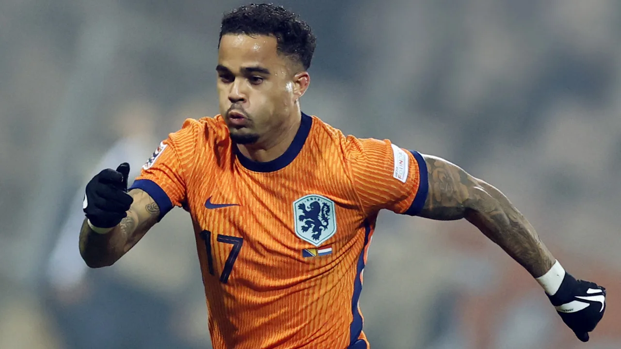 Basisplaats voor Justin Kluivert bij Nations League-kraker tegen Spanje 