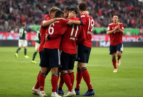 Bayern ondanks rood Robben langs Wolfsburg