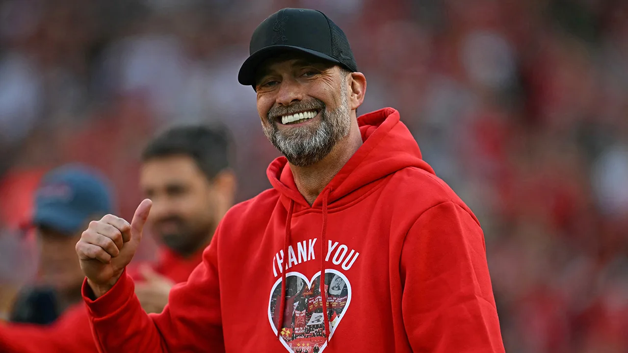 Jürgen Klopp laat na Premier League-winst Liverpool van zich horen