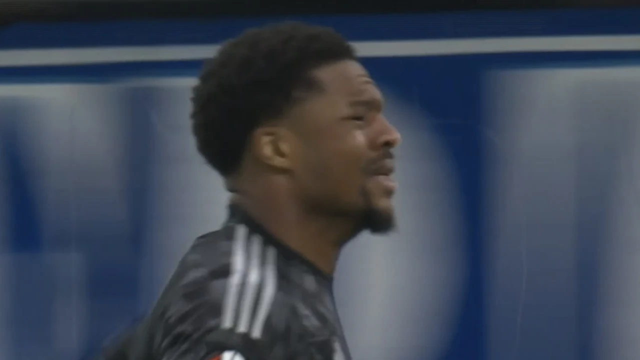 VIDEOGOAL: Olympique Marseille - Ajax 3-3 (Akpom)