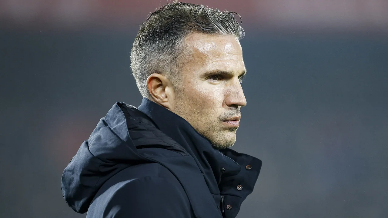 Rijnmond komt met update over positie van Robin van Persie bij Feyenoord