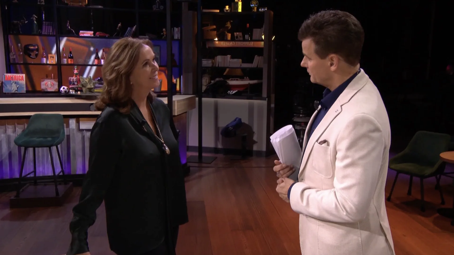 In de Wandelgangen met Annemarie van Gaal: 'Ik vind jullie stuk voor stuk allemaal hartstikke leuk!'