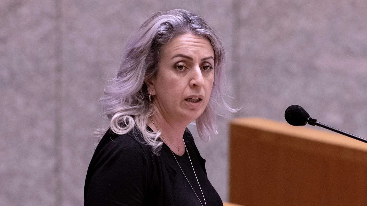 Gündoğan houdt ongeacht uitslag onderzoek vast aan Kamerzetel