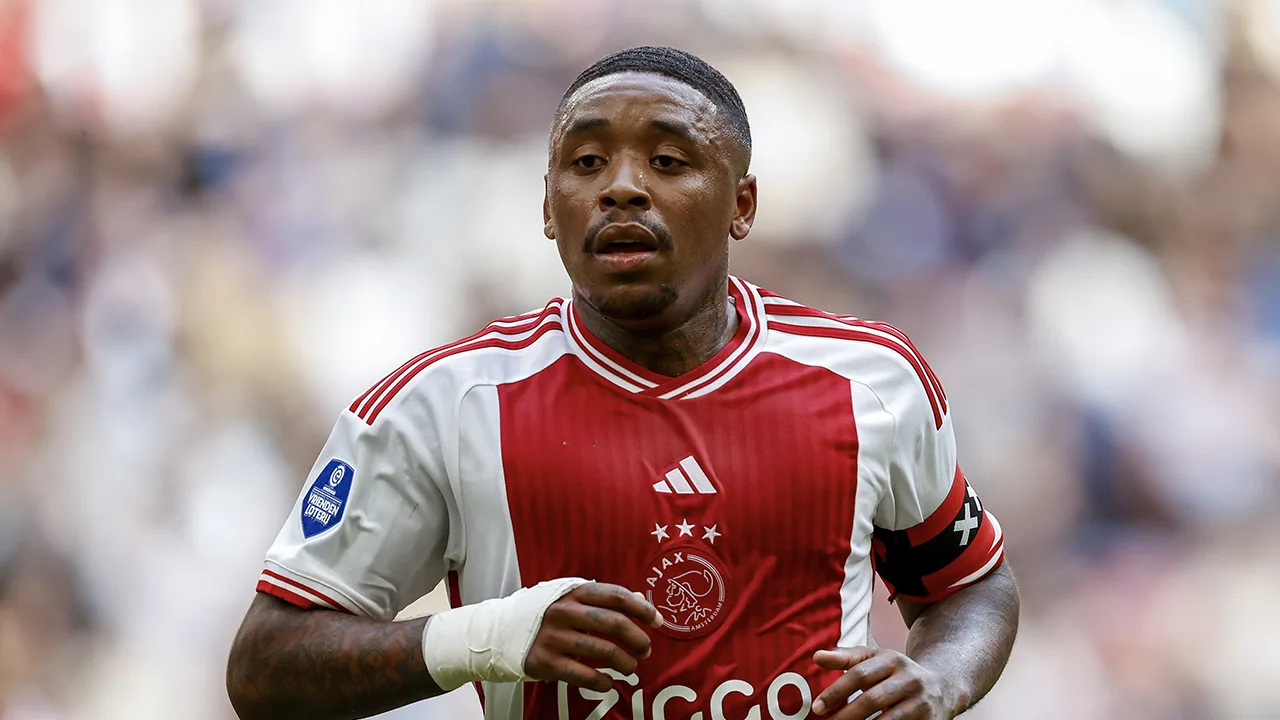 'Leicester City meldt zich voor Bergwijn, Ajax verlangt meer dan 20 miljoen euro'
