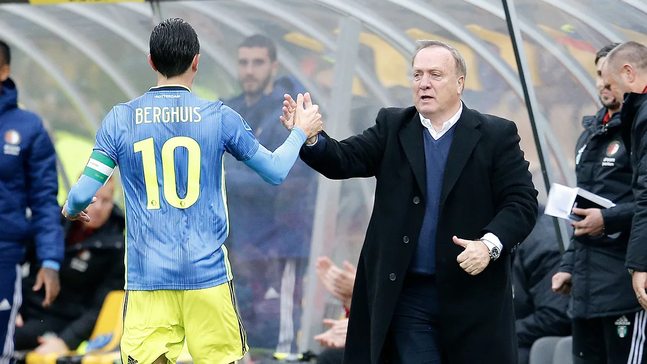 Advocaat start bij Feyenoord met winst