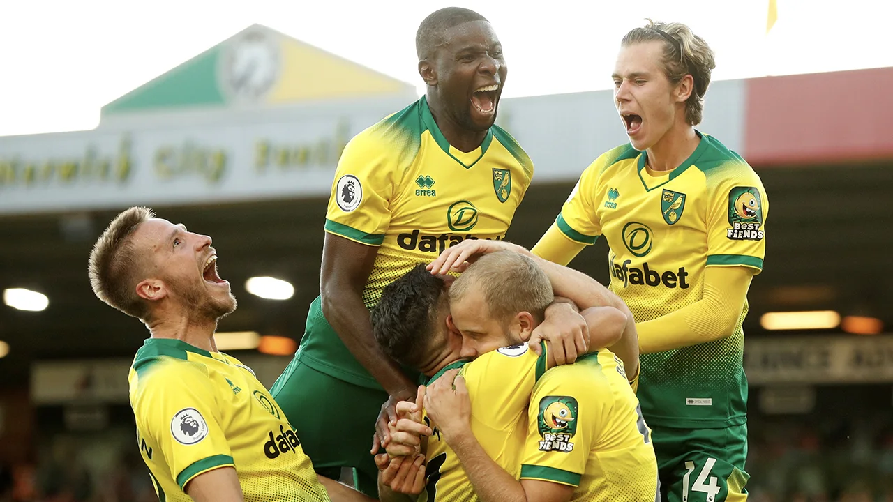 Megastunt: promovendus Norwich verslaat landskampioen City