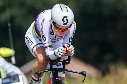 Van Vleuten wint opnieuw proloog Ladies Tour