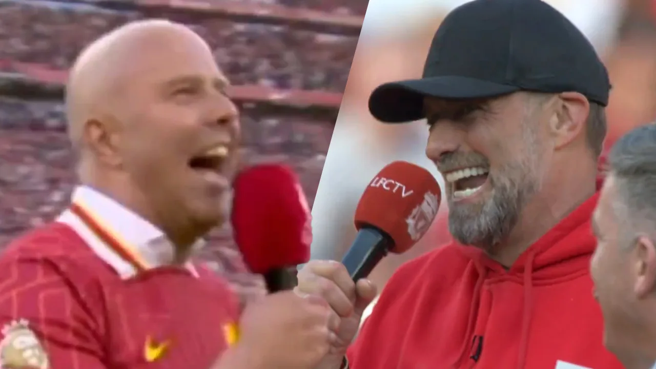 Arne Slot brengt eerbetoon aan voorganger na behalen titel: 'Jürgen Klopp, la la la la la!'