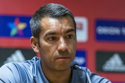 Van Bronckhorst rekent op getergd Feyenoord