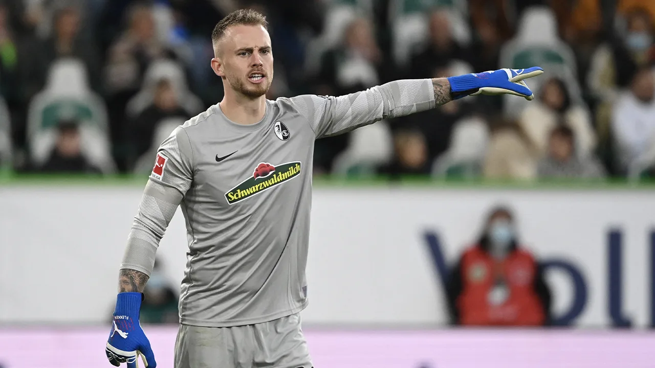 Oranje-doelman Flekken hoopt op transfer naar Engeland